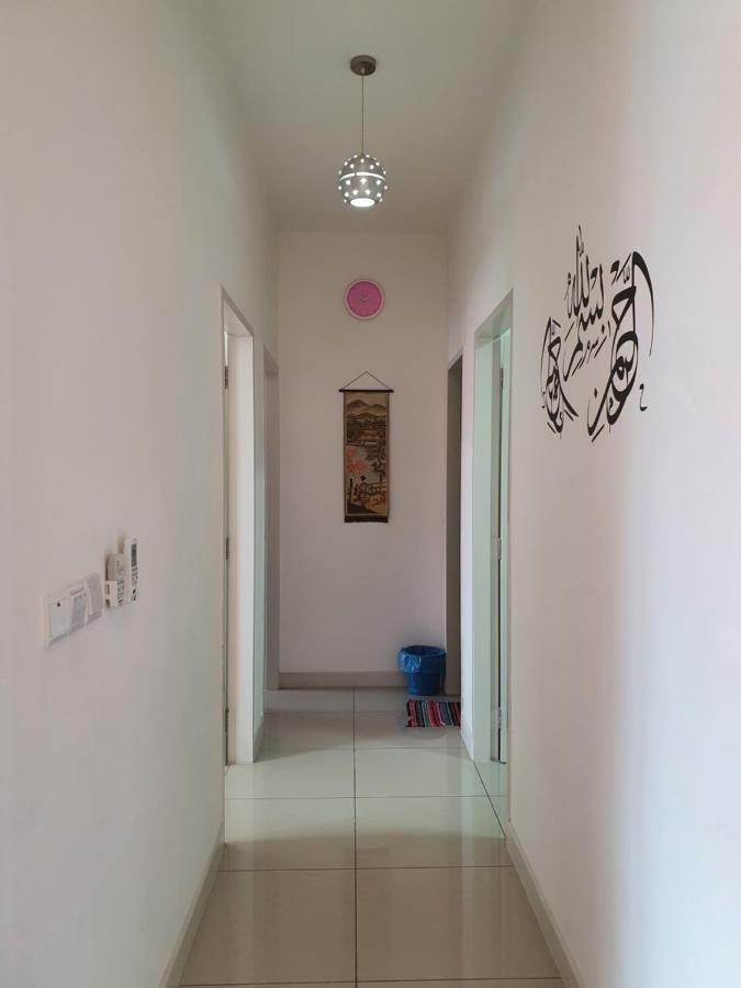 Az Homestay @ Southville City บางี ภายนอก รูปภาพ